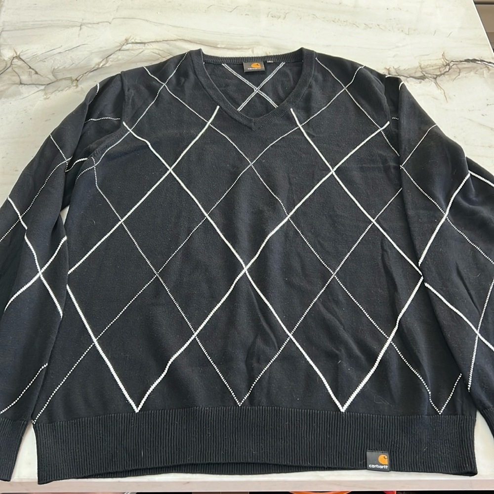Men’s vintage carthartt brand v-neck sweater with diamond pattern